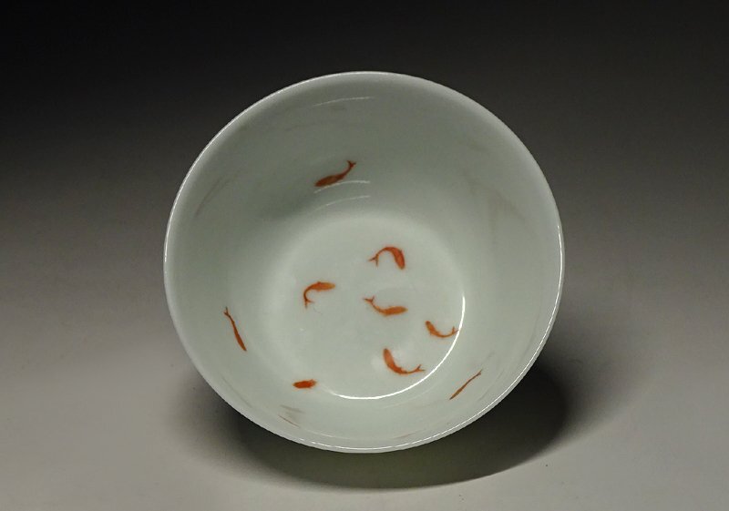 緑屋i□ 中国古玩 豆彩 煎茶碗 金魚紋 大明成化年製 支那箱付 唐 緑屋i□ 中国古玩 豆彩 煎茶碗 金魚紋 大明成化年製 支那箱付 唐