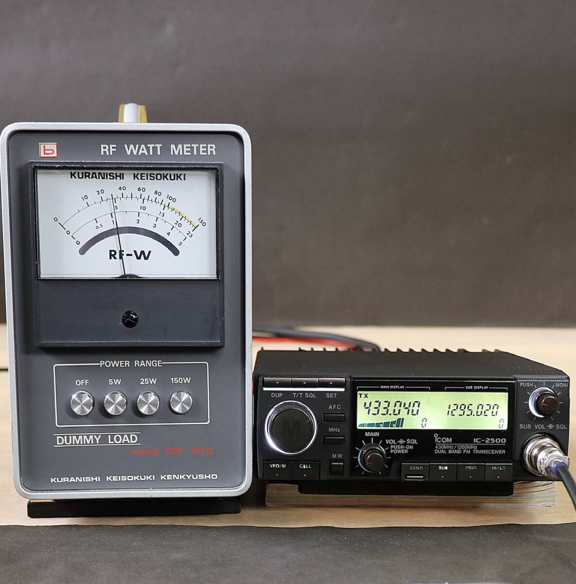 * редкий ICOM Icom IC-2500M J нет 430/1200MHz белый цвет LED 2 частота средний энергия машина ( поиск :TM-833 TM-841 FT-5800 TM-842 )