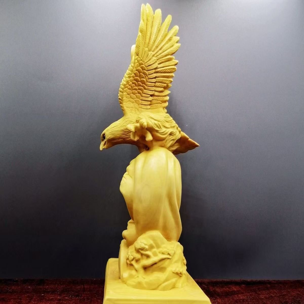 黄楊木 手彫り 木彫 鳥 鷹 木製 置物(和風)|売買された 黄楊木 手彫り 木彫 鳥 鷹 木製 置物(和風)|売買された
