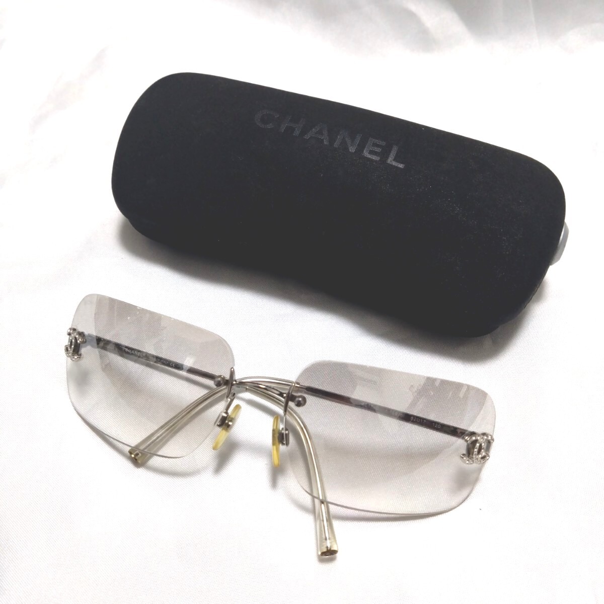 大人気 CHANEL ココマーク ラインストーン サングラス 4017 大人気 CHANEL ココマーク ラインストーン サングラス 4017