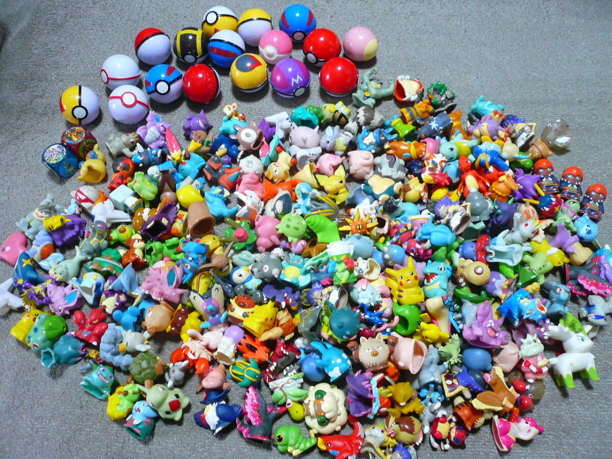 ☆ポケットモンスター 指人形 200体以上 モンスターボール ☆ポケットモンスター 指人形 200体以上 モンスターボール