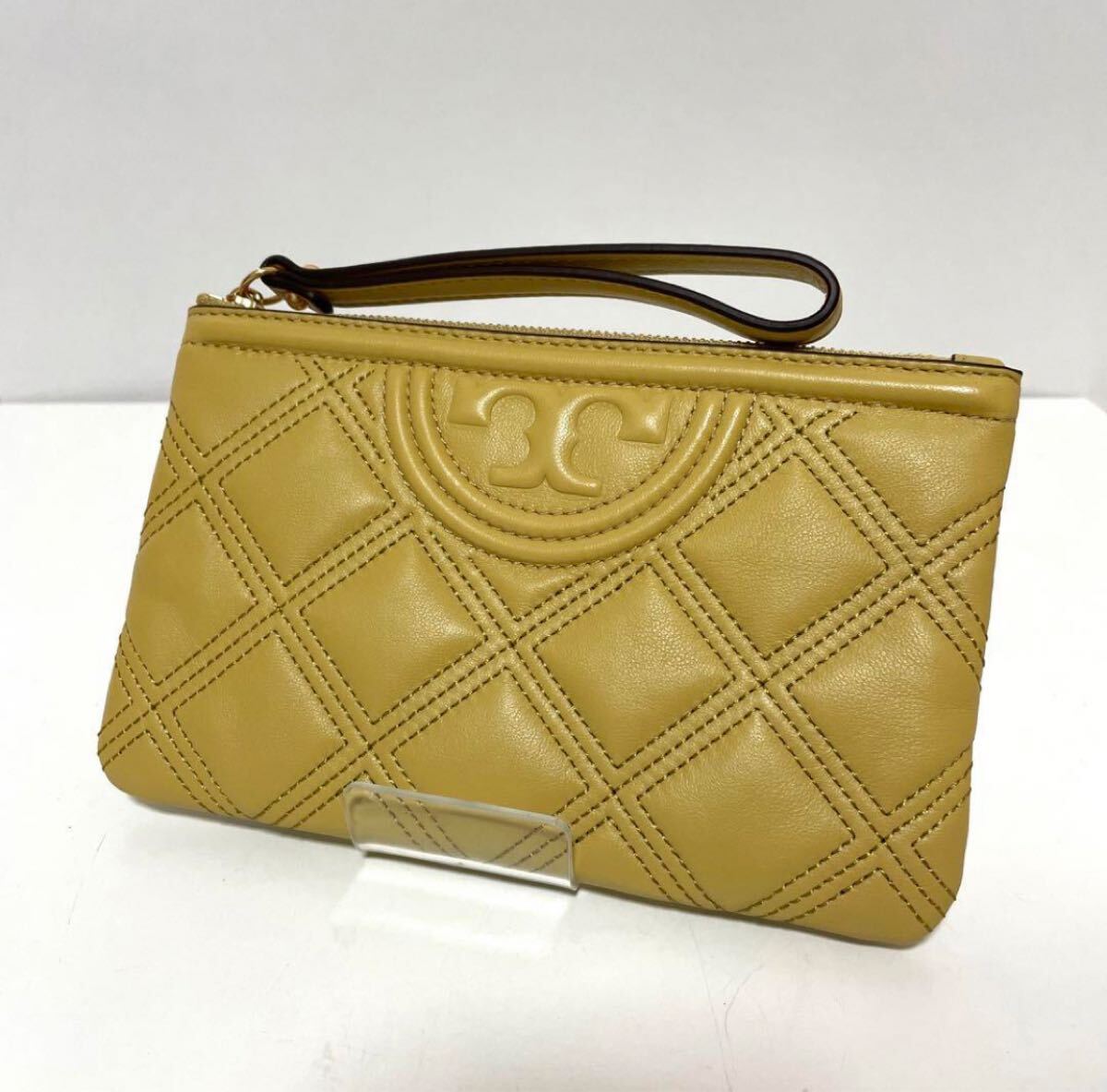 TORY BURCH トリーバーチ キルティング ソフト リストレット TORY BURCH トリーバーチ キルティング ソフト リストレット