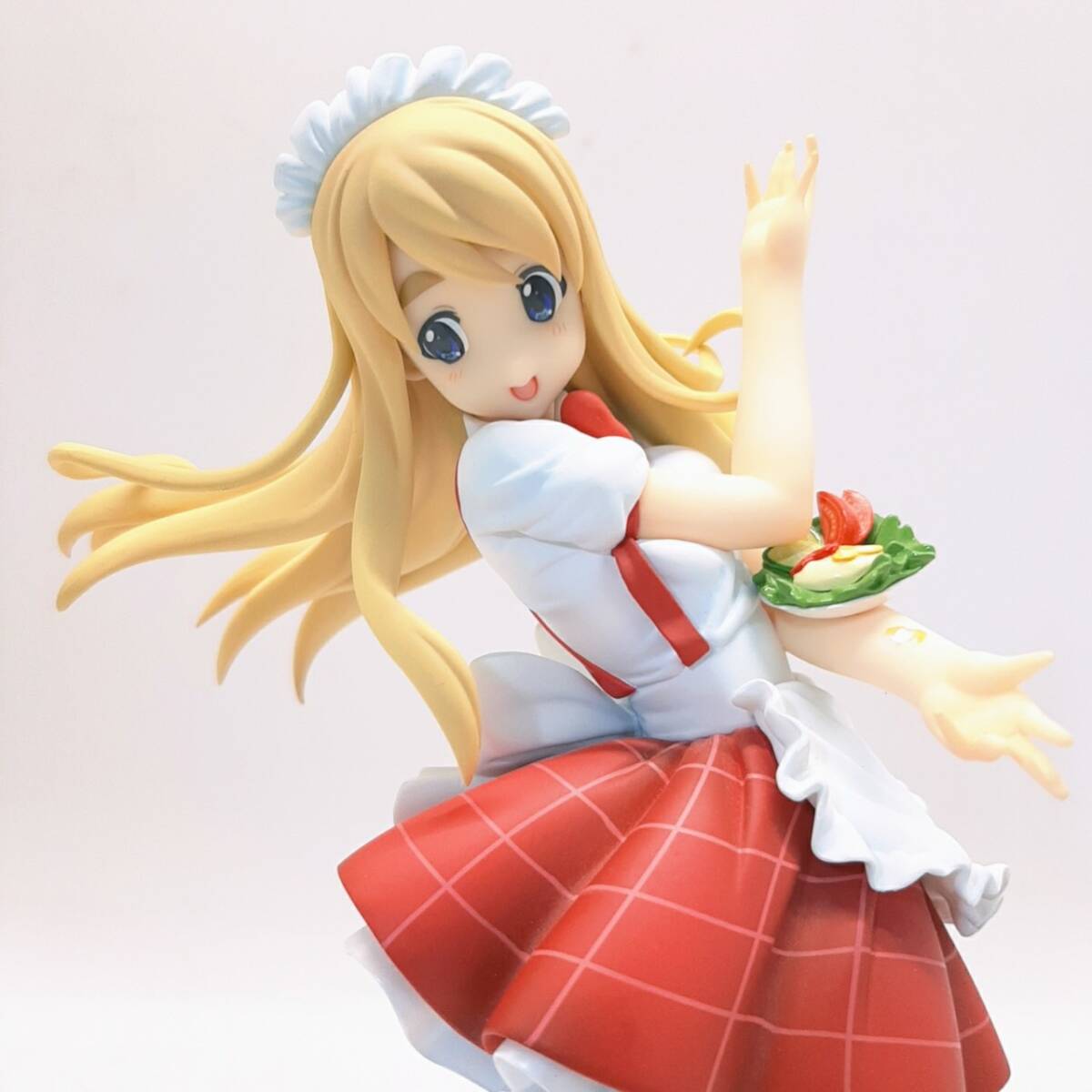 s193【1円~】 けいおん! 琴吹 紬 (ウェイトレス) 1/7スケール s193【1円~】 けいおん! 琴吹 紬 (ウェイトレス) 1/7スケール