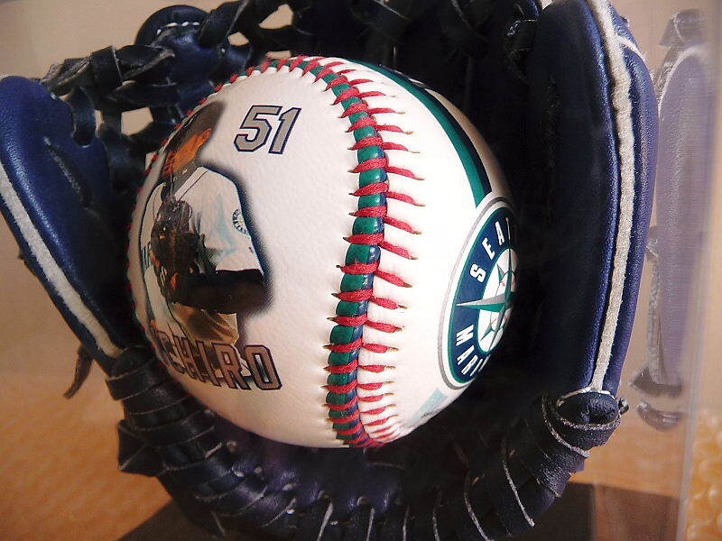 イチロー MLB シアトル マリナーズ ICHIRO 本革 グローブ イチロー MLB シアトル マリナーズ ICHIRO 本革 グローブ
