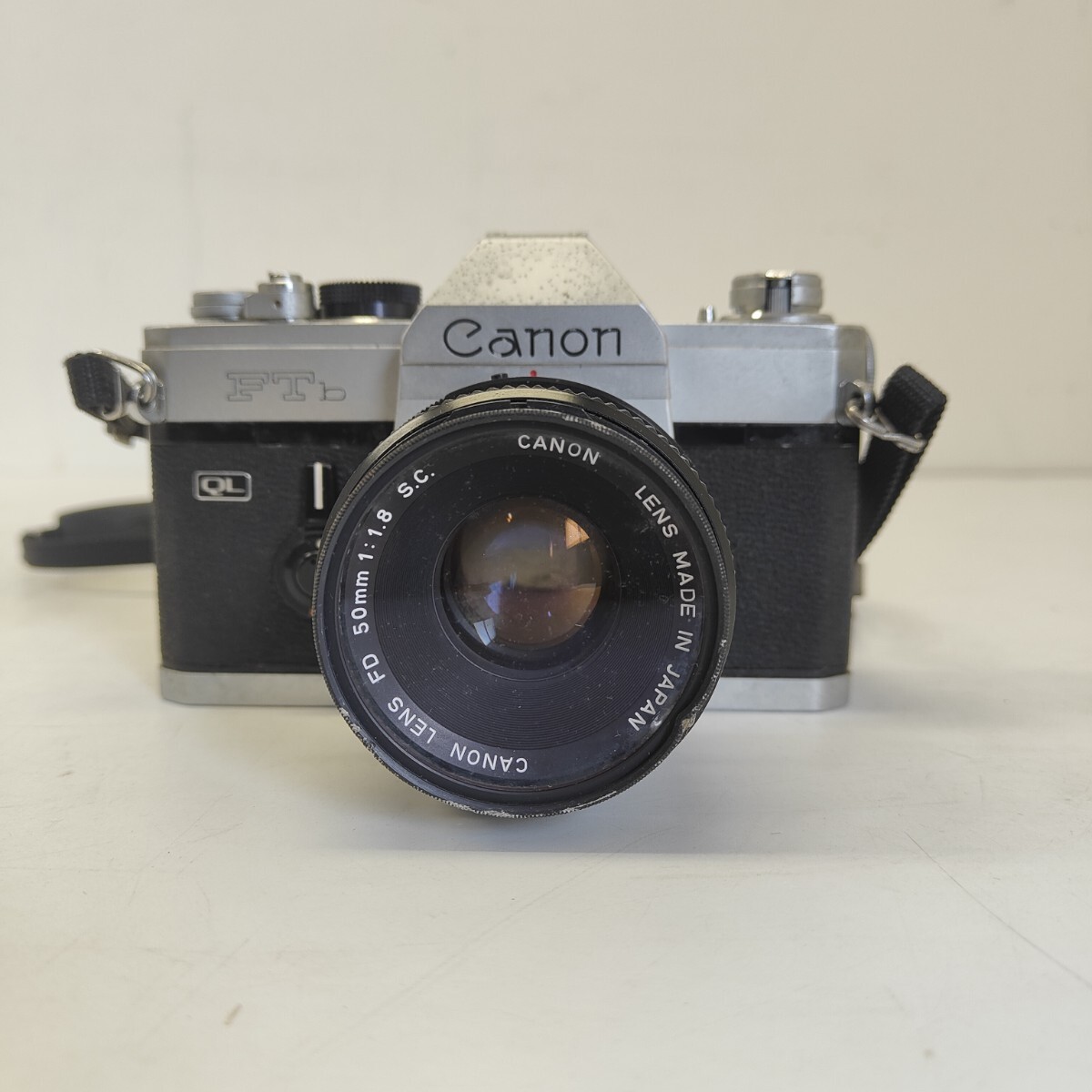 ZY Canon キャノン FTb フィルムカメラ FD50mm 1:1.8 S.C QL ZY Canon キャノン FTb フィルムカメラ FD50mm 1:1.8 S.C QL