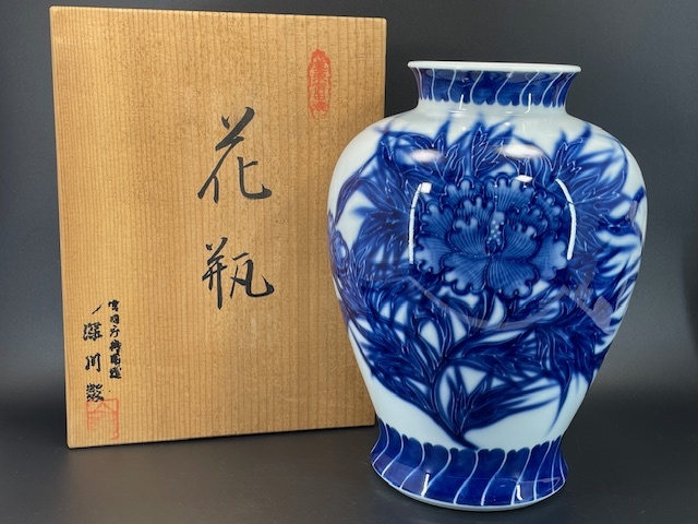 深川製磁 美術有田焼 花瓶 絵付け 牡丹 高さ31cm×直径23cm(約 深川製磁 美術有田焼 花瓶 絵付け 牡丹 高さ31cm×直径23cm(約