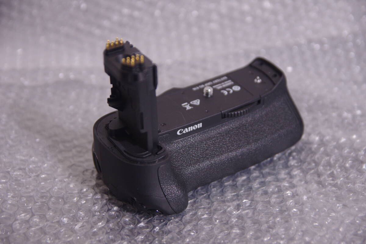 CANON 純正 バッテリーグリップ BG-E16 EOS 7D MarkⅡ用 CANON 純正 バッテリーグリップ BG-E16 EOS 7D MarkⅡ用