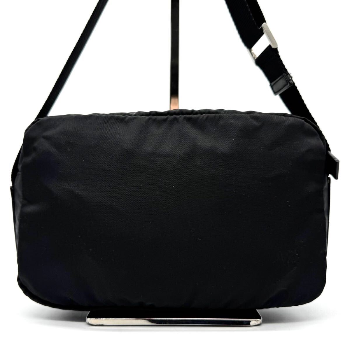 3465【美品】PRADA プラダ ショルダーバッグ カメラバッグ 斜め 3465【美品】PRADA プラダ ショルダーバッグ カメラバッグ 斜め