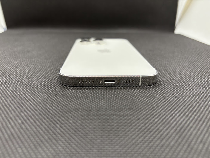 iPhone13Pro 128GB バッテリー84% 中古美品 シルバー SIMフリー iPhone13Pro 128GB バッテリー84% 中古美品 シルバー SIMフリー