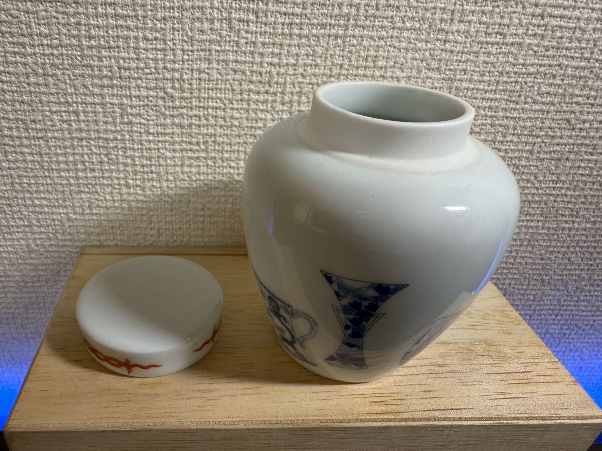 美品】有田焼/深川製磁/ブルーチャイナⅡ 茶入/ (検索)骨董/花瓶 美品】有田焼/深川製磁/ブルーチャイナⅡ 茶入/ (検索)骨董/花瓶
