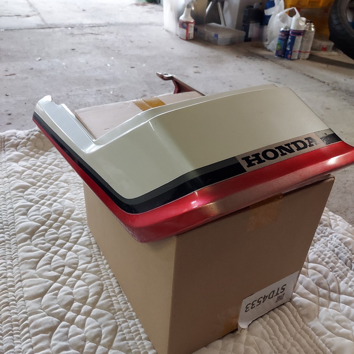 cbx400f テールカウル 純正(リア)|売買されたオークション情報 cbx400f テールカウル 純正(リア)|売買されたオークション情報