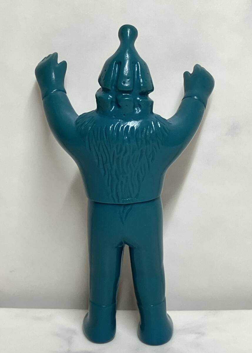 ケムール人》M1号 ブルマァク 味が出てしまってます ミニ ソフビ ケムール人》M1号 ブルマァク 味が出てしまってます ミニ ソフビ