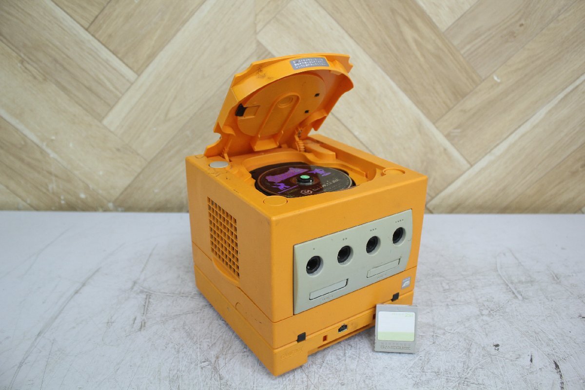 ☆【1R0403-12】 Nintendo ニンテンドー 任天堂 GAME CUBE ☆【1R0403-12】 Nintendo ニンテンドー 任天堂 GAME CUBE