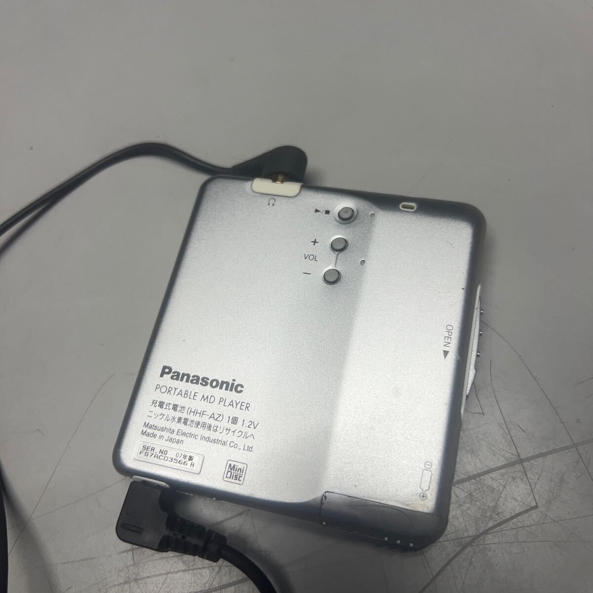q F62 レタパ600円発送 中古 Panasonic SJ-MJ100 ポータブルMD q F62 レタパ600円発送 中古 Panasonic SJ-MJ100 ポータブルMD