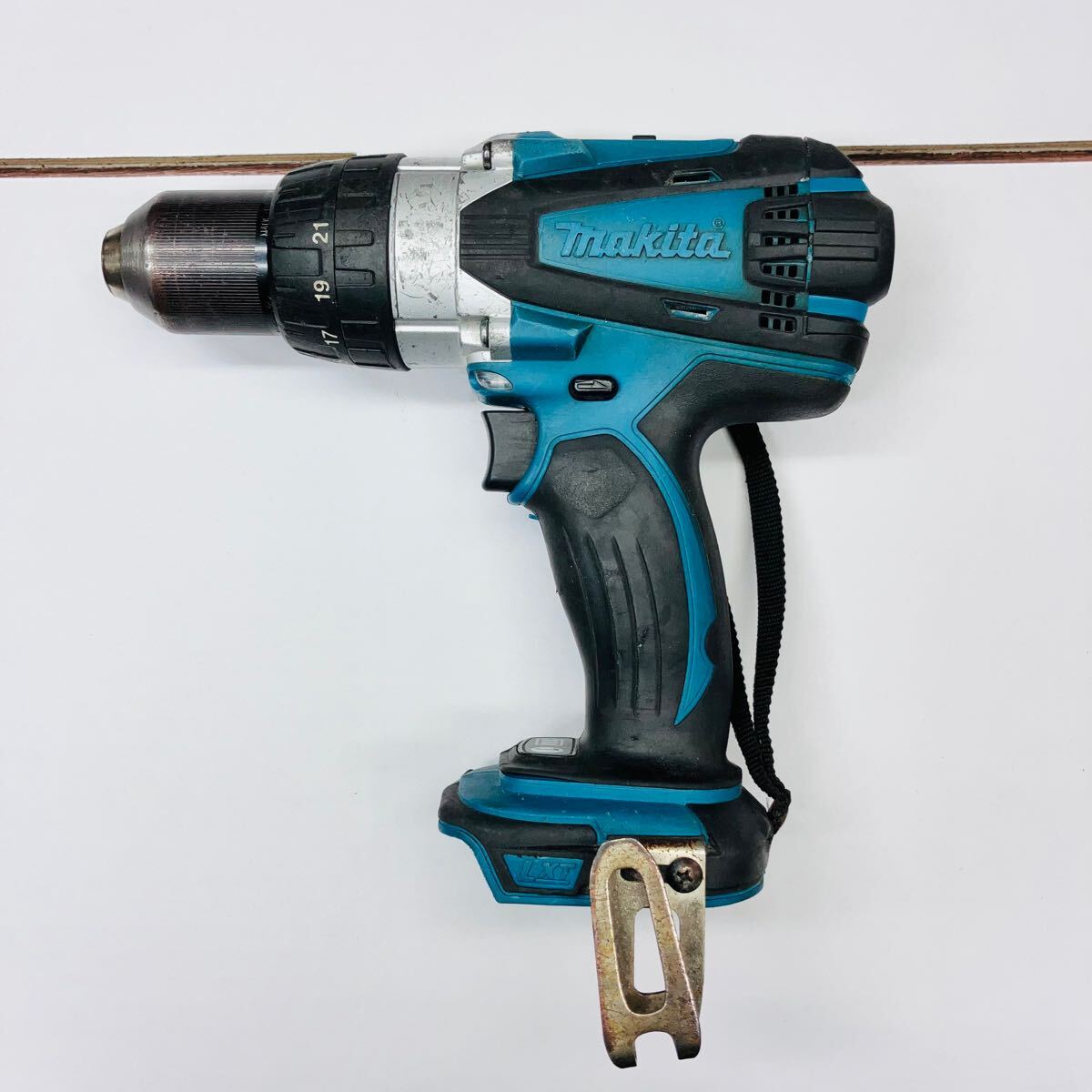 動作良好 送料無料 マキタ makita 18V 充電式震動ドライバドリル 動作良好 送料無料 マキタ makita 18V 充電式震動ドライバドリル