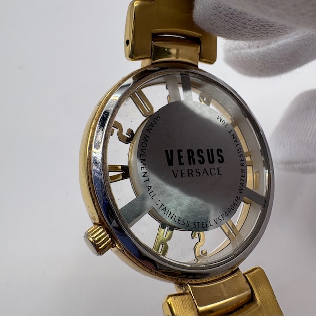 VERSACE ヴェルサーチ ヴェルサス 腕時計 VSP490618 SS VERSACE ヴェルサーチ ヴェルサス 腕時計 VSP490618 SS
