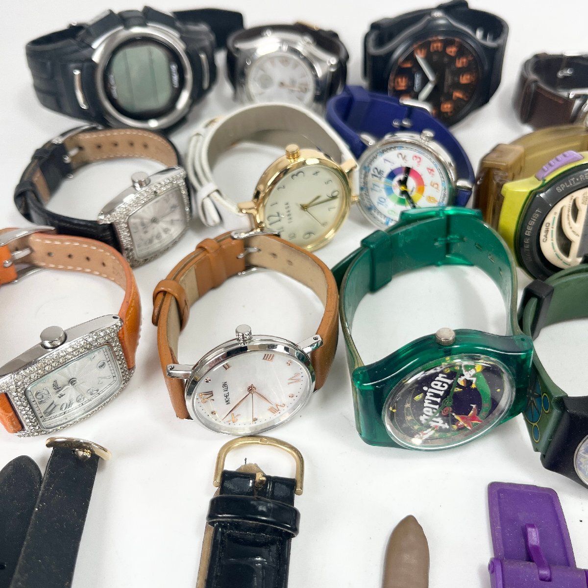 CITIZEN CASIO SWATCH等 時計まとめ 腕時計 大量 ジャンク 現状 CITIZEN CASIO SWATCH等 時計まとめ 腕時計 大量 ジャンク 現状