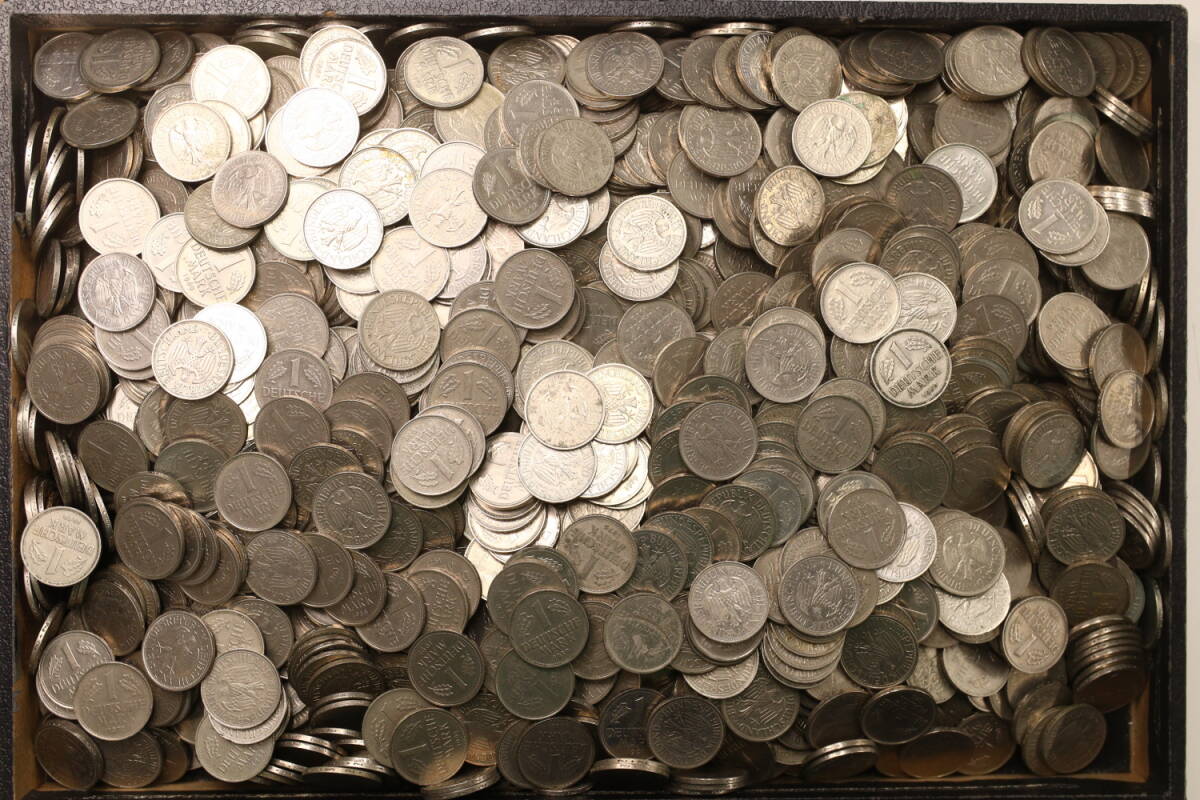 ドイツ1マルク硬貨 計1417枚 外国コイン 海外コイン まとめて お ドイツ1マルク硬貨 計1417枚 外国コイン 海外コイン まとめて お