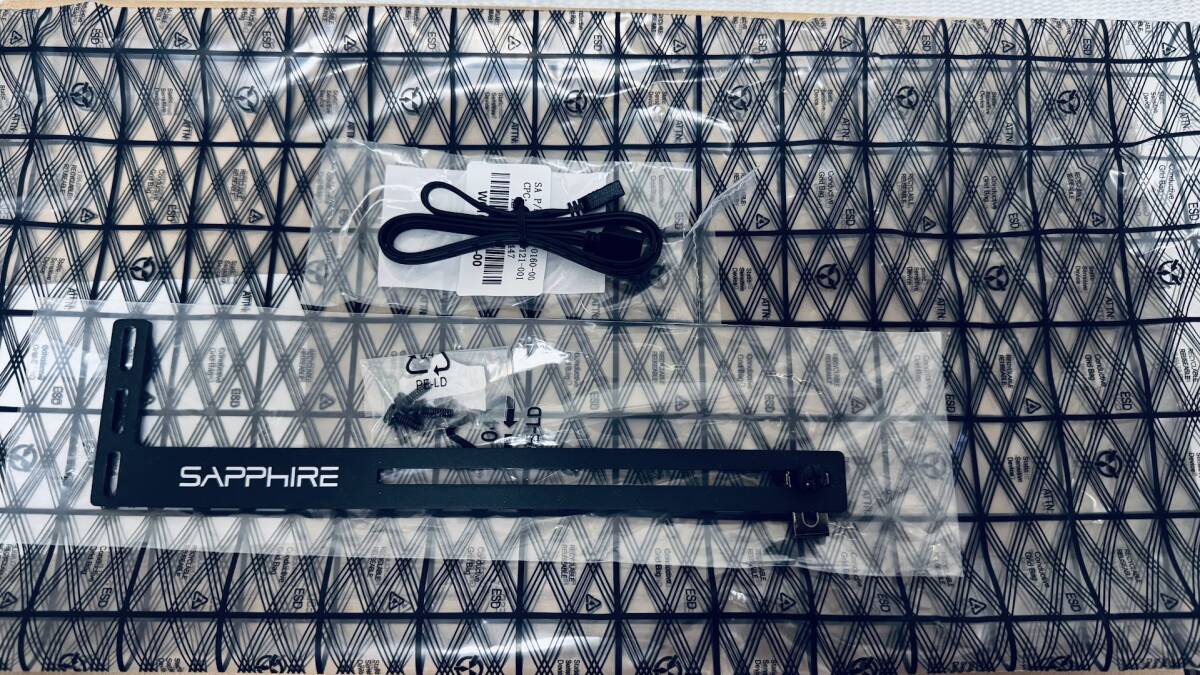中古 SAPPHIRE NITRO+ Radeon RX 7900 XTX GAMING OC VAPOR-X 中古 SAPPHIRE NITRO+ Radeon RX 7900 XTX GAMING OC VAPOR-X