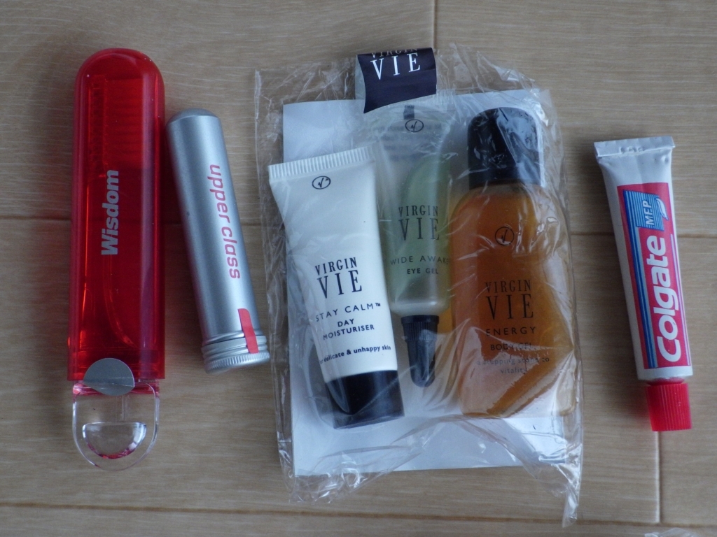 未使用★ヴァージンアトランティック航空 Virgin Atlantic Airways バージンアトランティック アッパークラス アメニティ 2セットまとめて_画像2