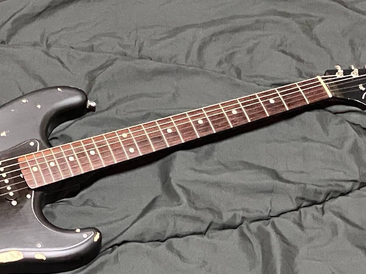 Fender Japan】ST62 ALLBLK レリック加工 ストラトキャスター Fender Japan】ST62 ALLBLK レリック加工 ストラトキャスター