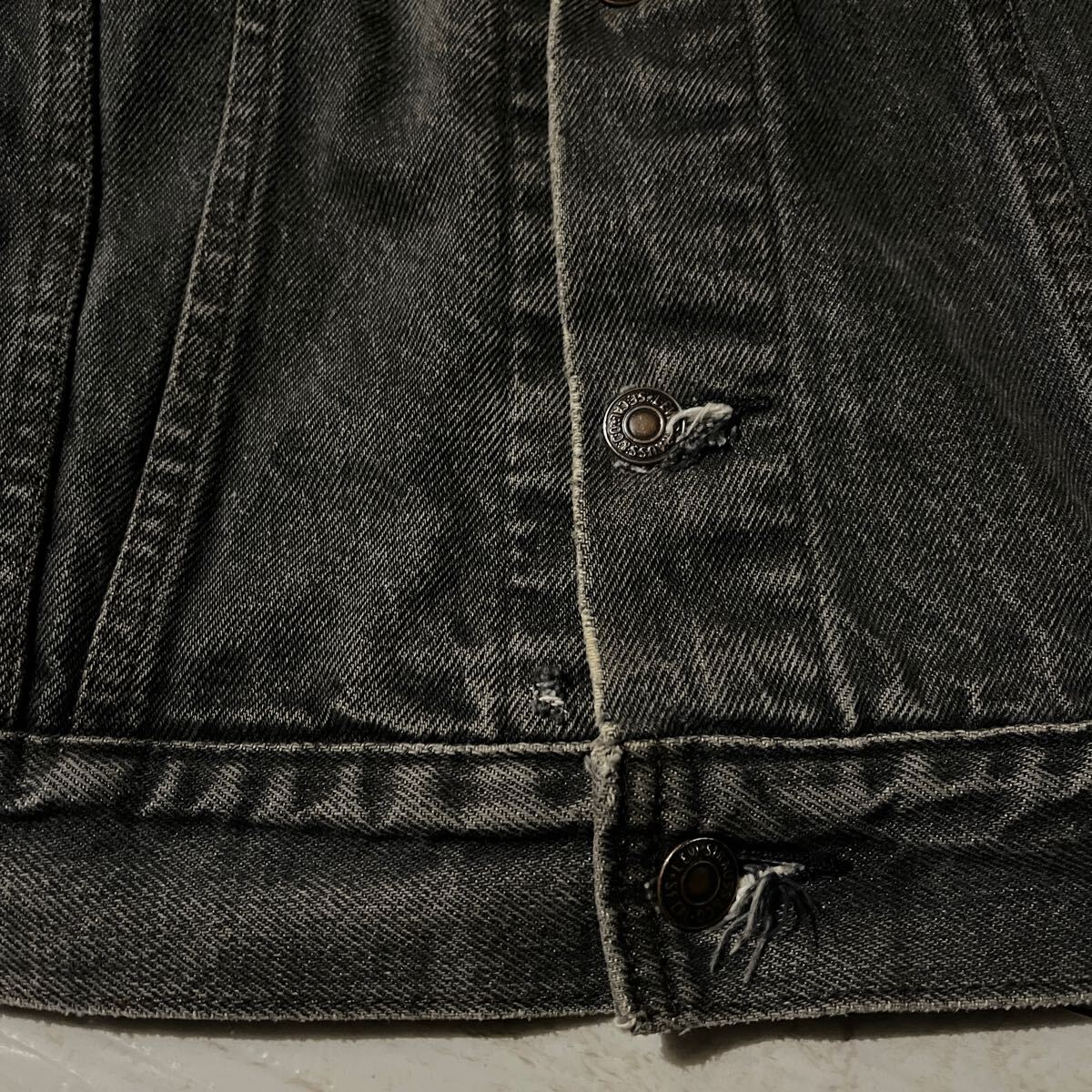 ボタン裏“777” 80s LEVI'S 70506 先染め BLACK DENIM JACKET ボタン裏“777” 80s LEVI'S 70506 先染め BLACK DENIM JACKET