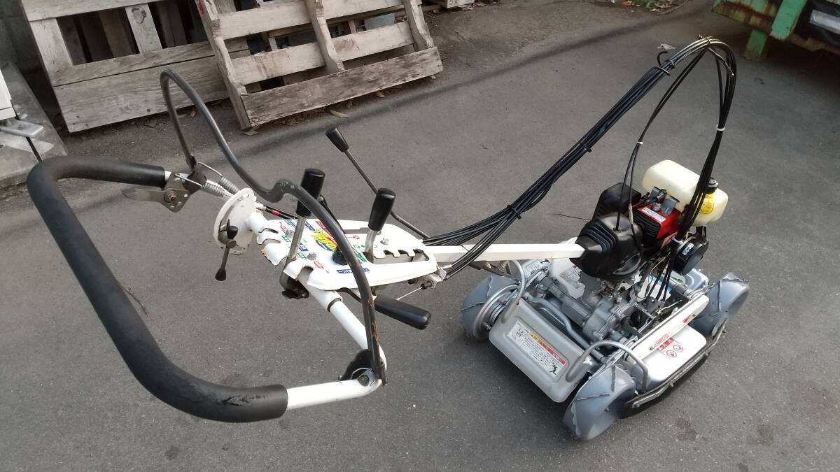 お買得】草刈機 オーレック スパイダーモア SP850A 4WD 平地 お買得】草刈機 オーレック スパイダーモア SP850A 4WD 平地