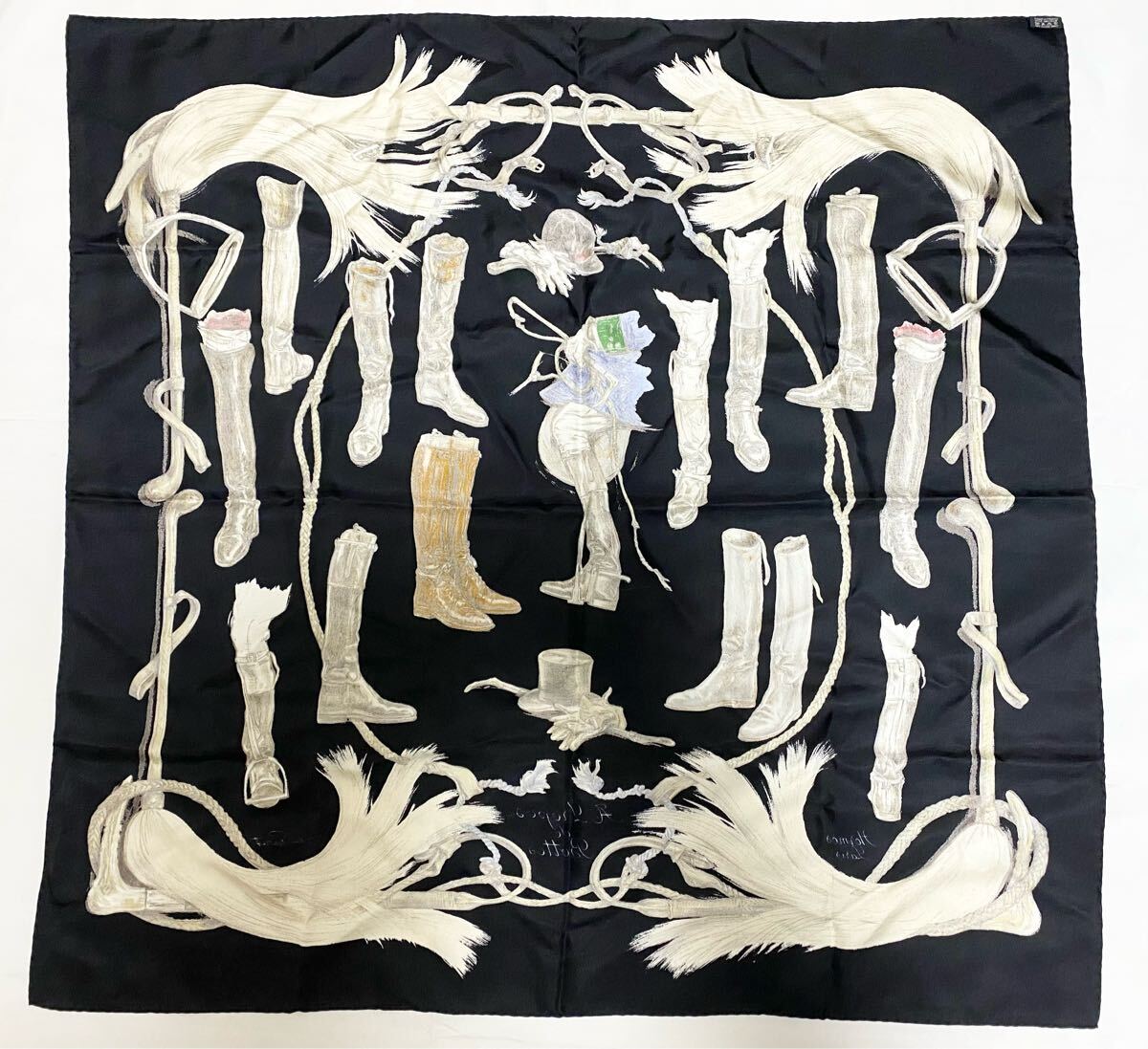 希少 HERMES エルメス CARRE カレ 90 大判 シルク スカーフ 希少 HERMES エルメス CARRE カレ 90 大判 シルク スカーフ