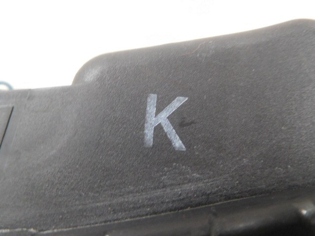 Delica D5 3DA-CV1W левый габаритный фонарь 26175W030P Koito 212-67120 поздняя версия 369417