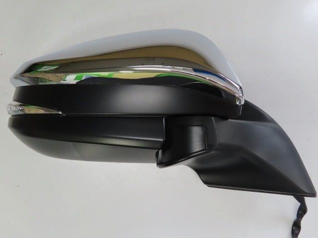ヴォクシー 3BA-ZRR80W 右サイドミラー 87910-28C50 ★美品 7P メッキ 369781