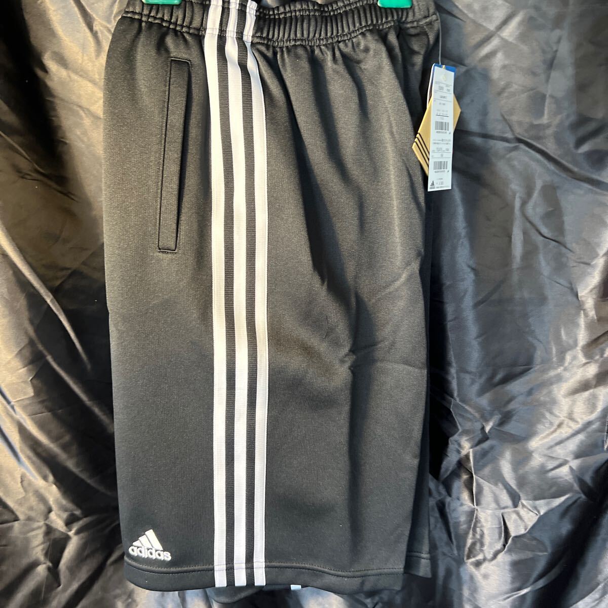 adidas 752479 ハーフパンツ 160サイズ ビンテージ品 新品未使用 ◎おすすめ ◎レトロ 