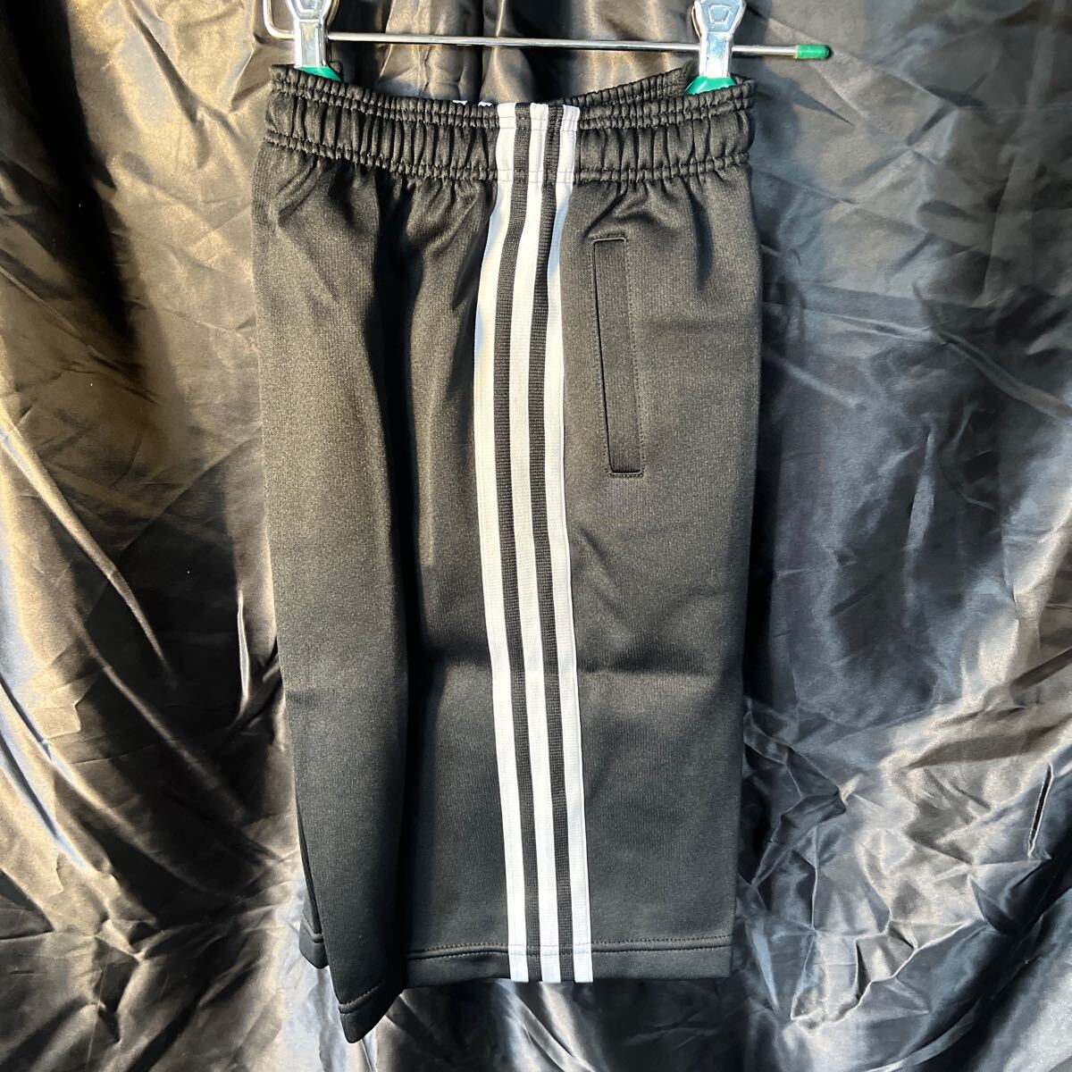 adidas 752479 ハーフパンツ 140サイズ ビンテージ品 新品未使用 ◎おすすめ ◎レトロ