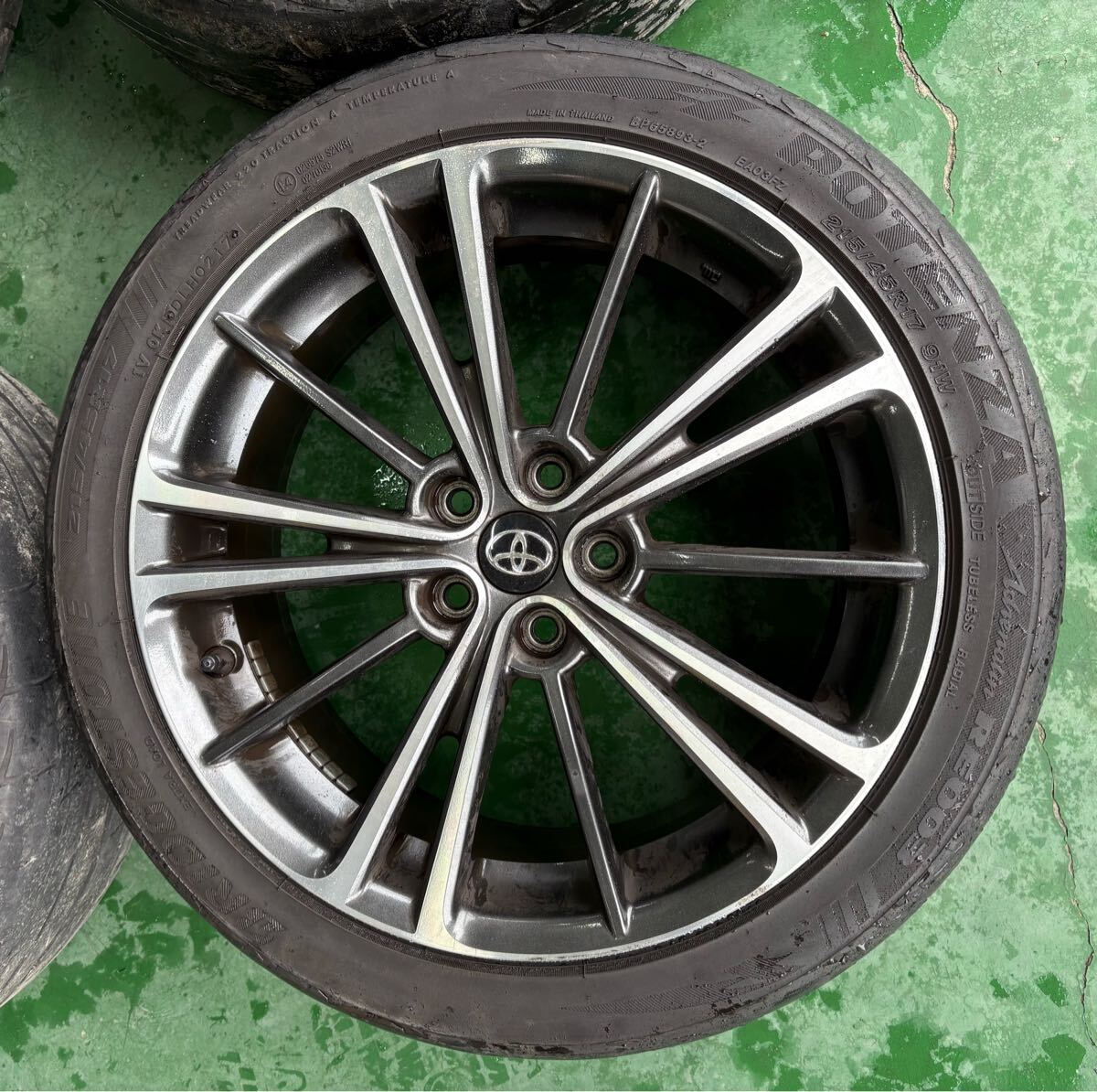 トヨタ 86 純正 スバル BRZ ZN6 アルミホイール 17インチ 17x7J トヨタ 86 純正 スバル BRZ ZN6 アルミホイール 17インチ 17x7J