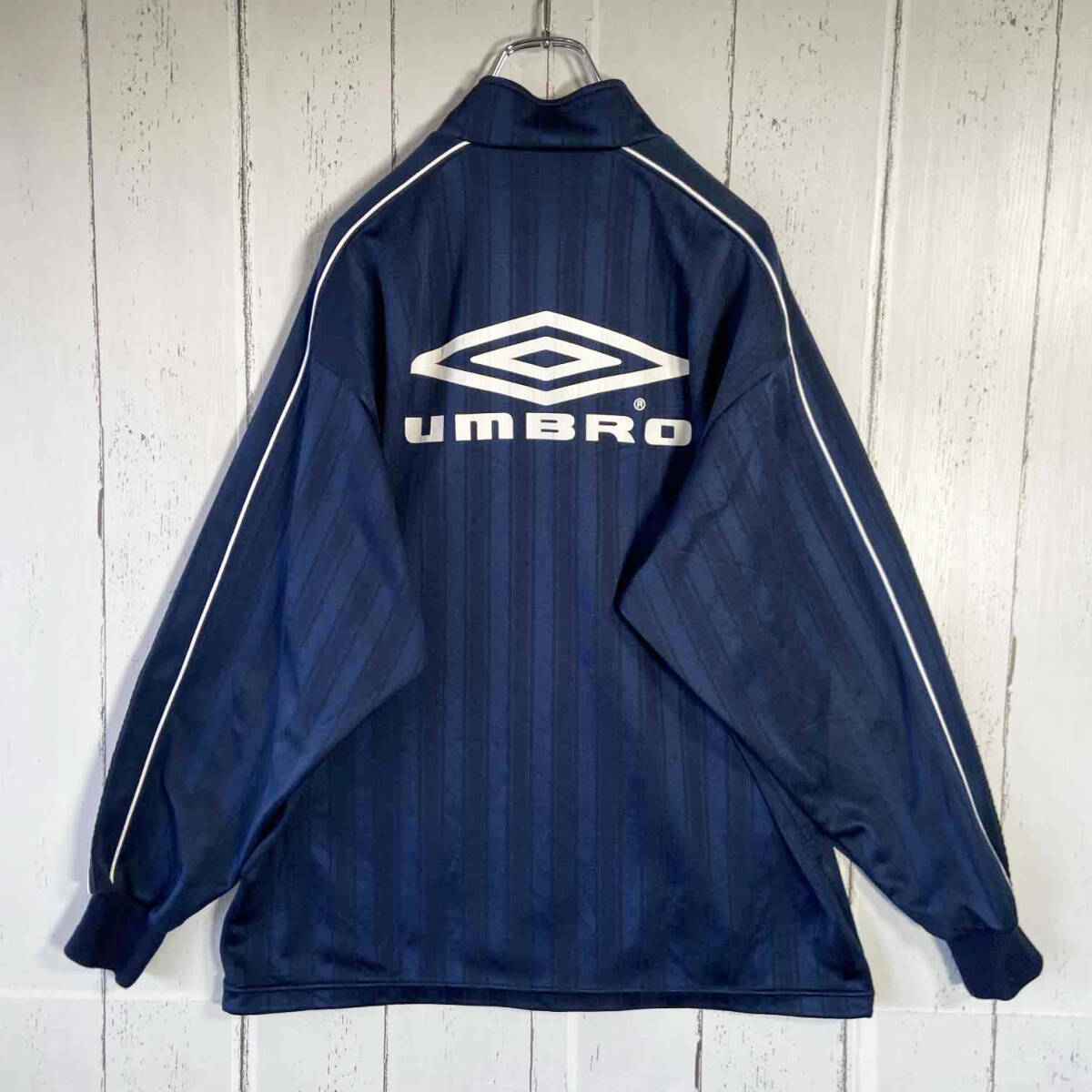 USED】 アンブロ UMBRO デサント社製 日本製 90s ビンテージ USED】 アンブロ UMBRO デサント社製 日本製 90s ビンテージ