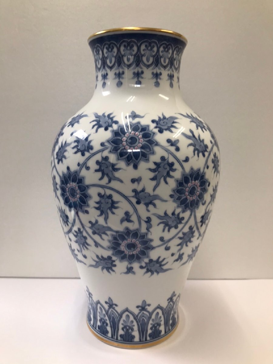 1円~【保管品】大倉陶園 呉須染付 呉須唐草紋 花瓶 花入れ 花器 1円~【保管品】大倉陶園 呉須染付 呉須唐草紋 花瓶 花入れ 花器