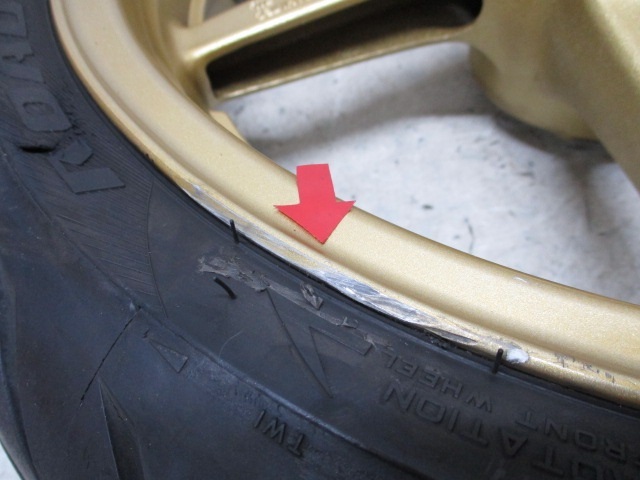 5★CB1300SF用フロントホイール424　純正.SC54.前期.～’13年.CB1300SB.ST.〔検索用〕CB400SF.CBR400RR.RVF.VFR400R.VTR1000SP.