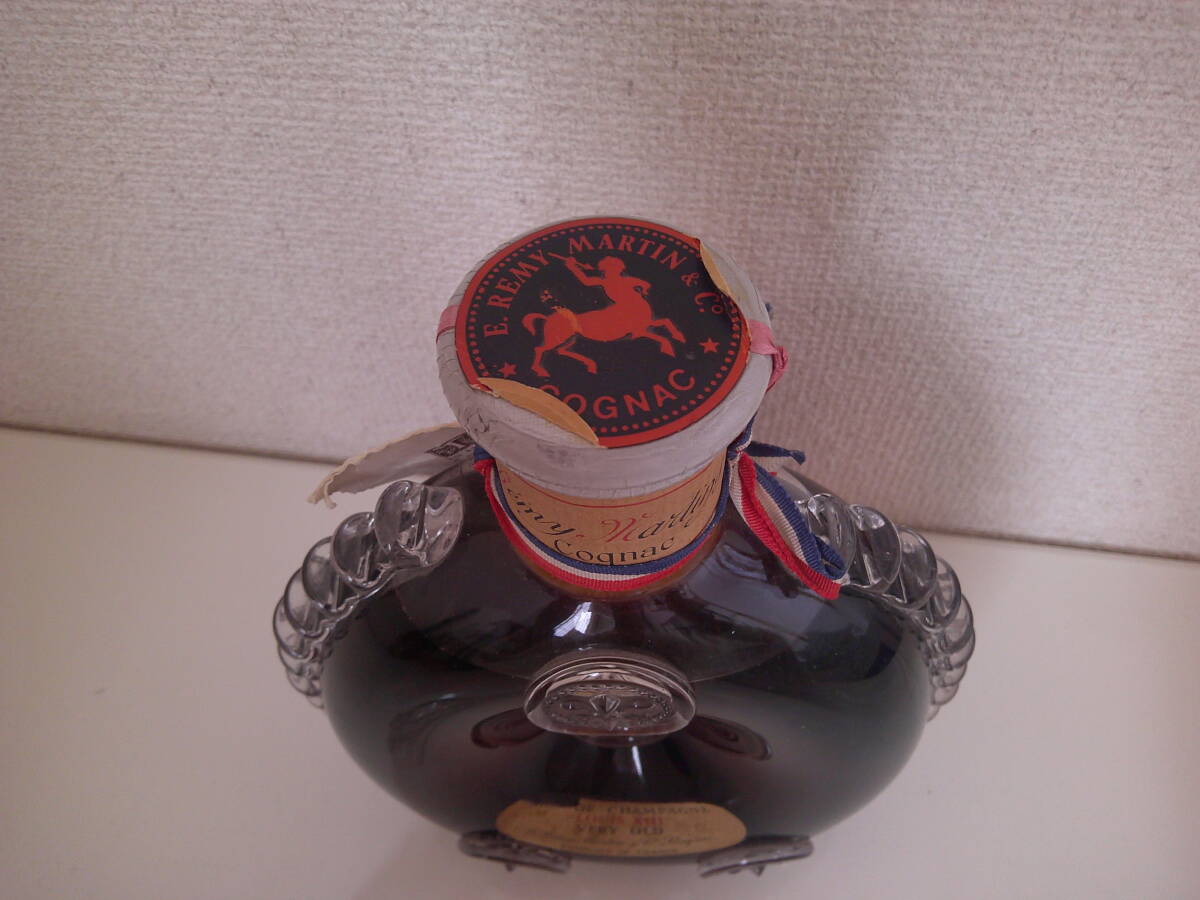 ☆ 古酒 未開栓 洋酒 酒 REMY MARTIN LOUIS XIII VERY OLD ☆ 古酒 未開栓 洋酒 酒 REMY MARTIN LOUIS XIII VERY OLD