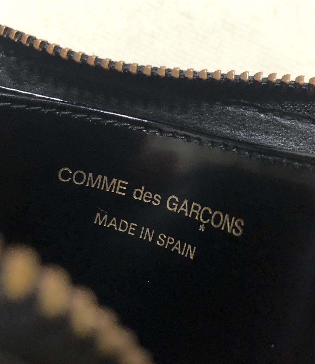 コムデギャルソン エンボス ポルカドット コインケース 小銭入れ エナメルレザー SA3100NE_画像4