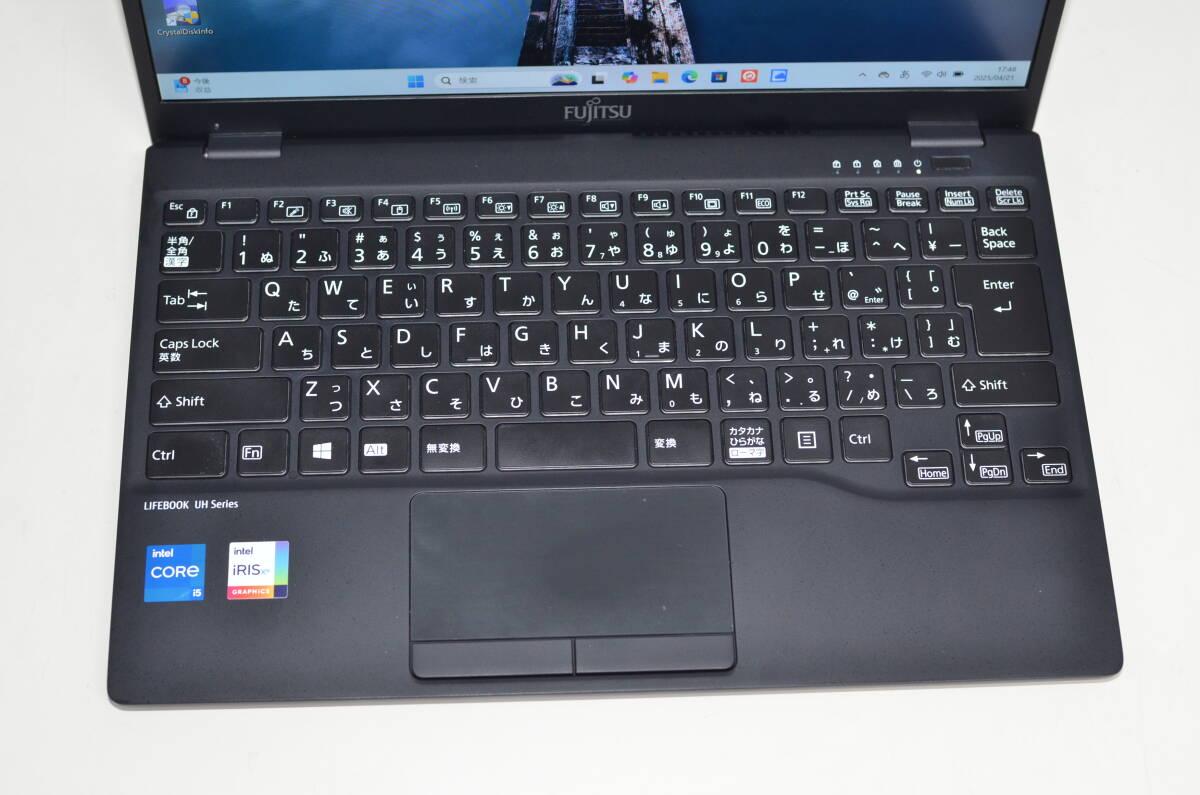 2022年制 富士通 ノート UH80/F3(FMVUU6GUV2) 第11世代 Core i5 1135G7 SSD256GB メモリー8GB Webカメラ Bluetooth Win11 pro