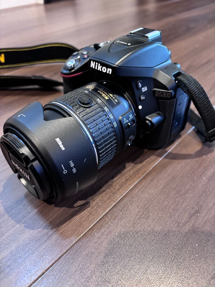 Nikon ニコン D5300 AF-S DX 18-55mm F3.5-5.6G VR II Kit Nikon ニコン D5300 AF-S DX 18-55mm F3.5-5.6G VR II Kit