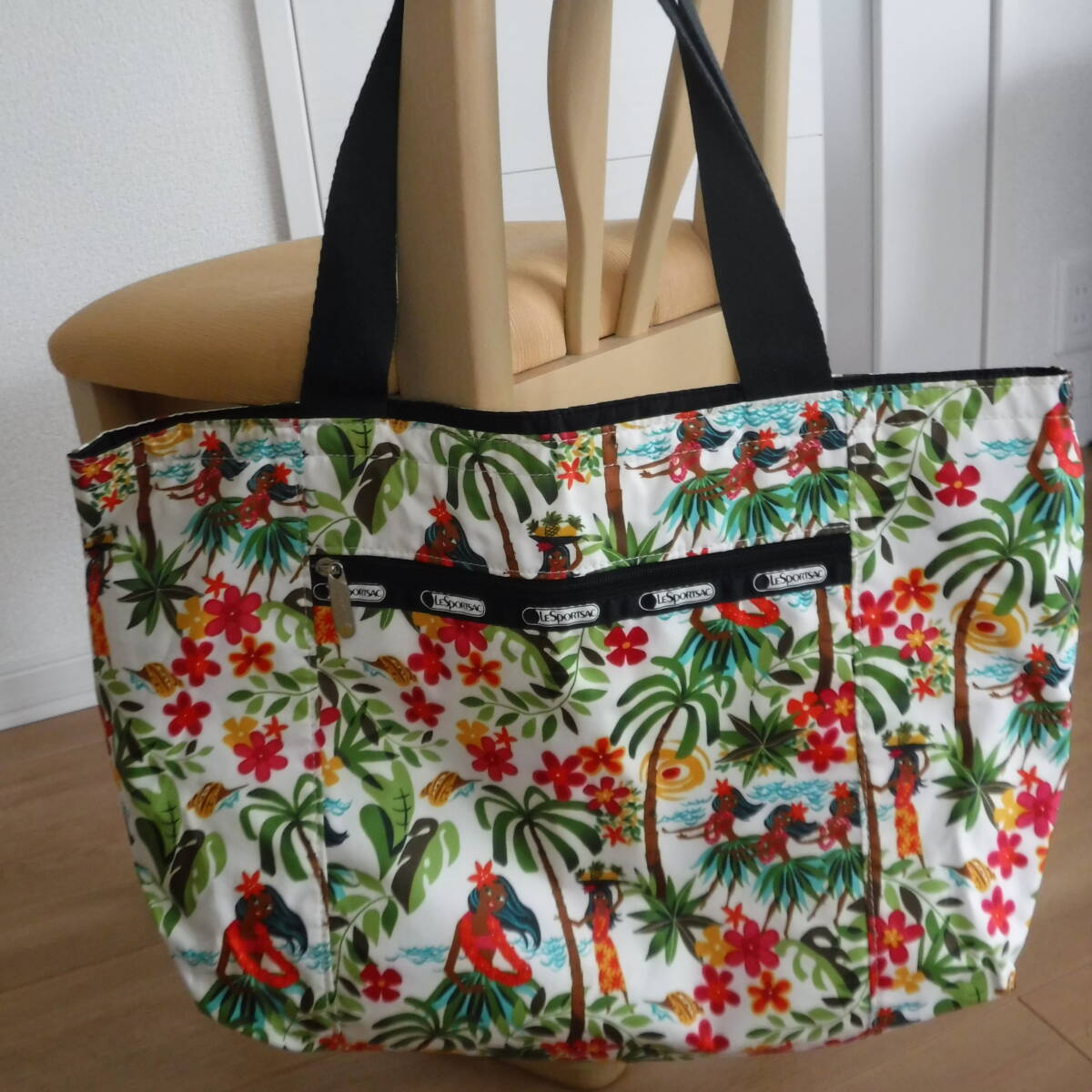 稅不要特価 極美品!LESPORTSAC レスポートサック ハワイ限定 フラガール リバーシブルトート 大きめ トートバッグ?②