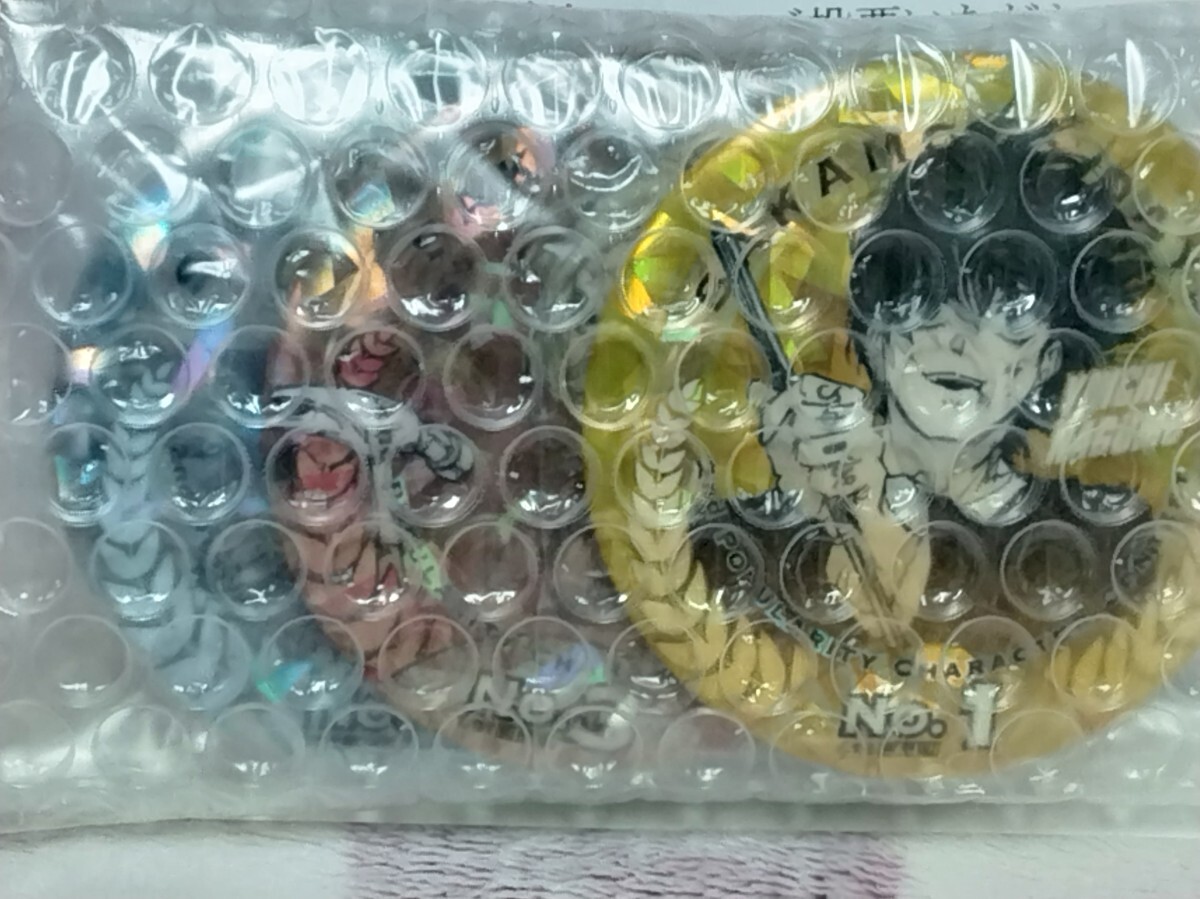 サカモトデイズ キャラクター人気投票 メダル風缶バッジセット サカモトデイズ キャラクター人気投票 メダル風缶バッジセット