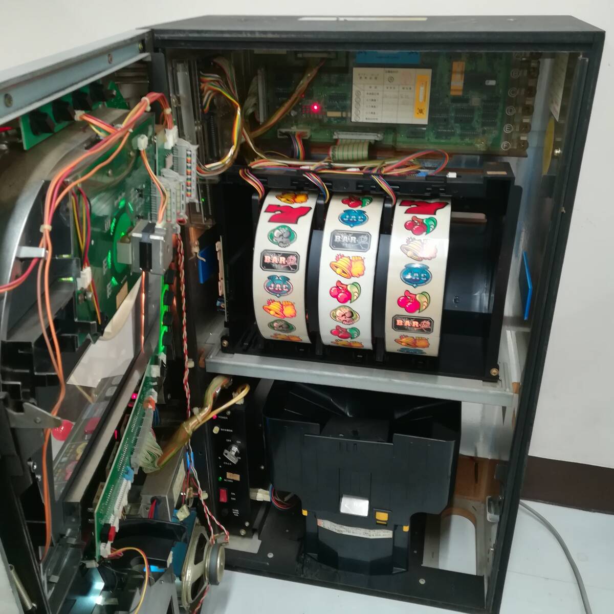 動作確認済み】 希少 入手困難 TOMCAT トムキャット オリンピア 動作確認済み】 希少 入手困難 TOMCAT トムキャット オリンピア