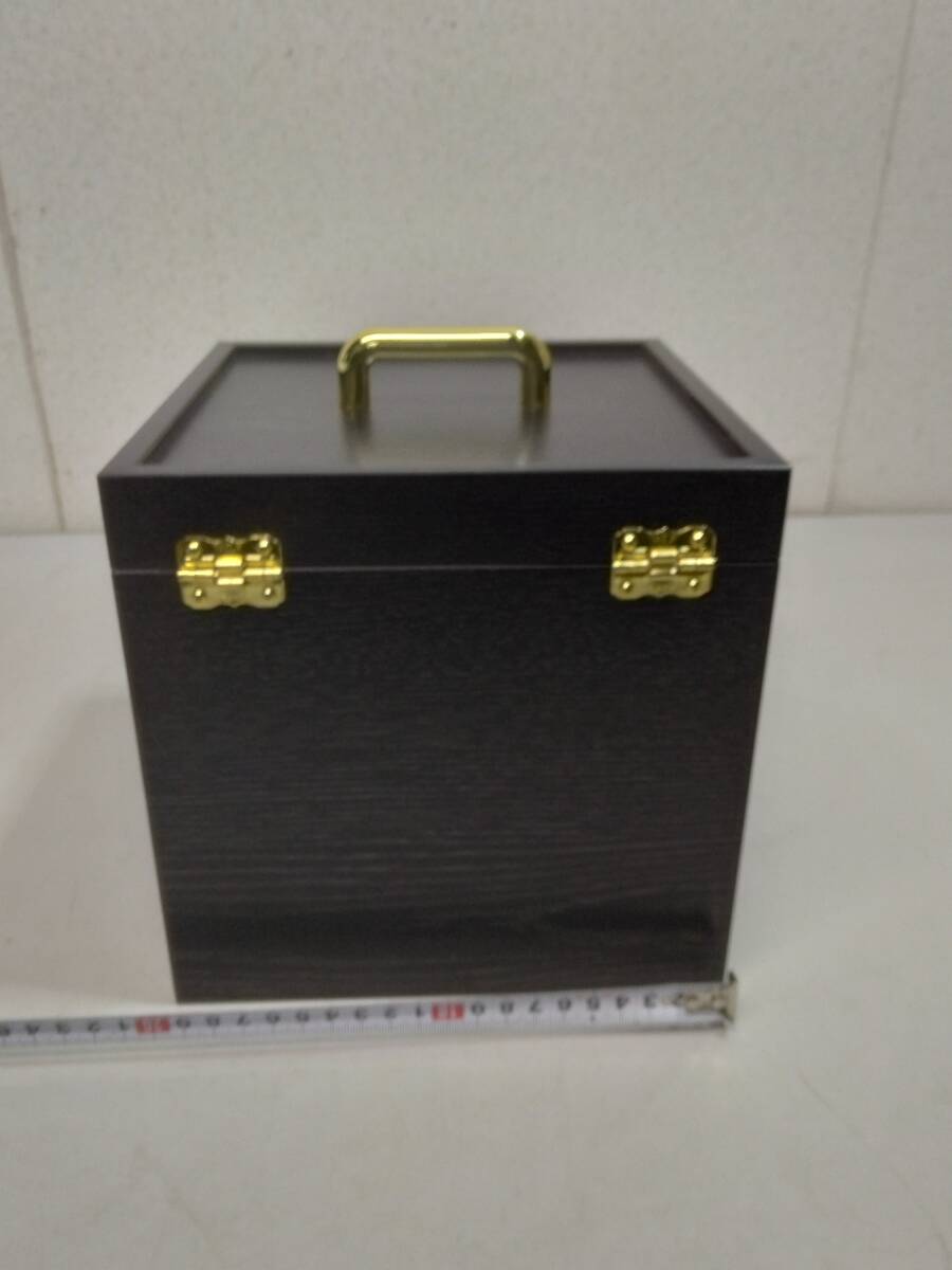 ☆未使用 桂由美 メイクボックス！80サイズ発送