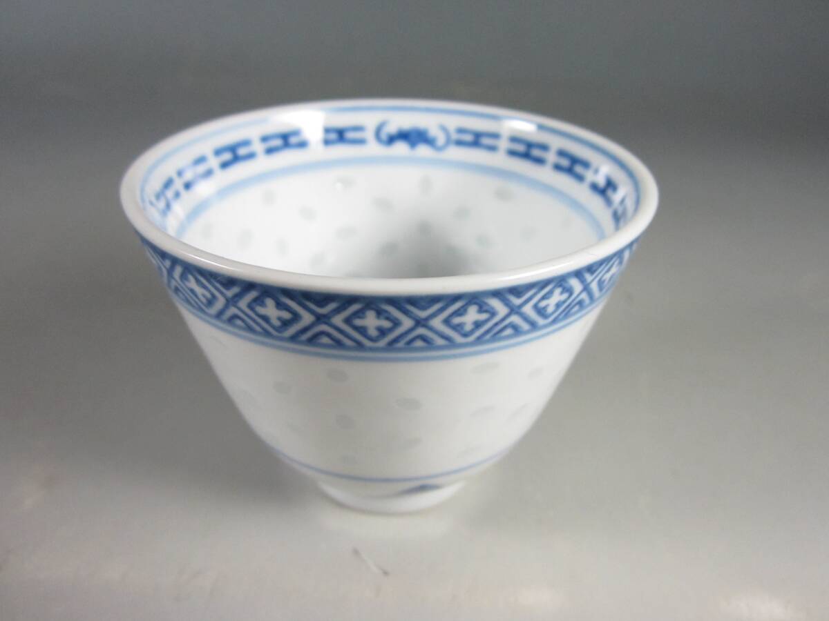 阡》煎茶碗五客 中国景徳鎮製 青花玲瓏茶器 染付 ホタル焼 中国 阡》煎茶碗五客 中国景徳鎮製 青花玲瓏茶器 染付 ホタル焼 中国