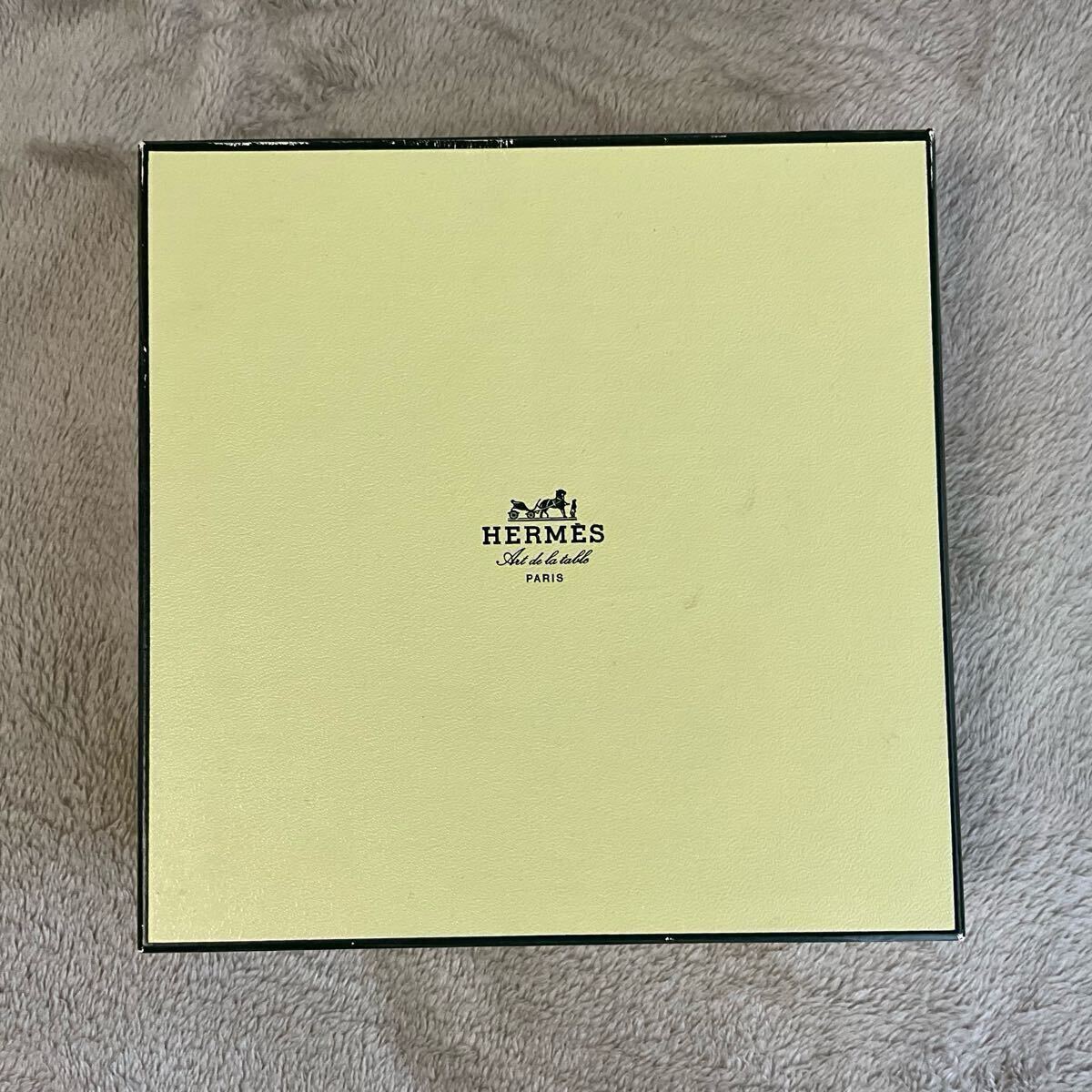 HERMES エルメス アッシュトレイ 灰皿 箱 テリア 犬(エルメス HERMES エルメス アッシュトレイ 灰皿 箱 テリア 犬(エルメス
