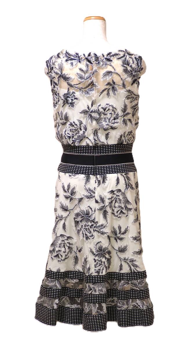 TADASHI SHOJI タダシショージ IVORY BLACK & SILVER ワンピース TADASHI SHOJI タダシショージ IVORY BLACK & SILVER ワンピース
