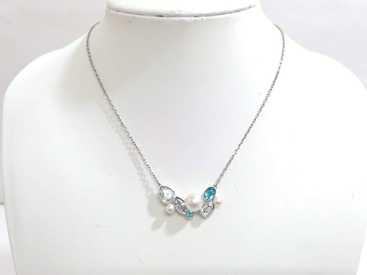 上品なファッション 美品】SWAROVSKI ネックレス/ペンダント Extra スワロフスキー ネックレス、ペンダント、チョーカー