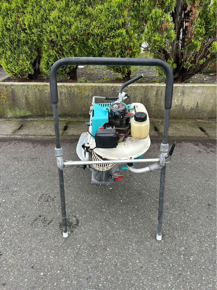 OCHIAI 落合 オチアイ V8X-HD 1140 茶摘機 2サイクルエンジ OCHIAI 落合 オチアイ V8X-HD 1140 茶摘機 2サイクルエンジ