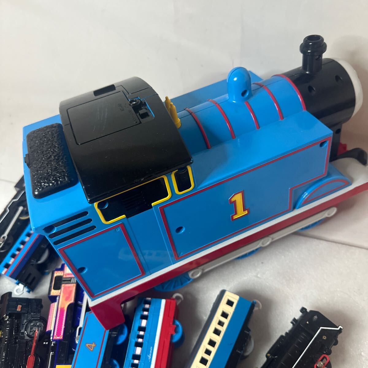動作品】プラレール トーマス 機関車トーマス 車両 ゴードン 動作品】プラレール トーマス 機関車トーマス 車両 ゴードン